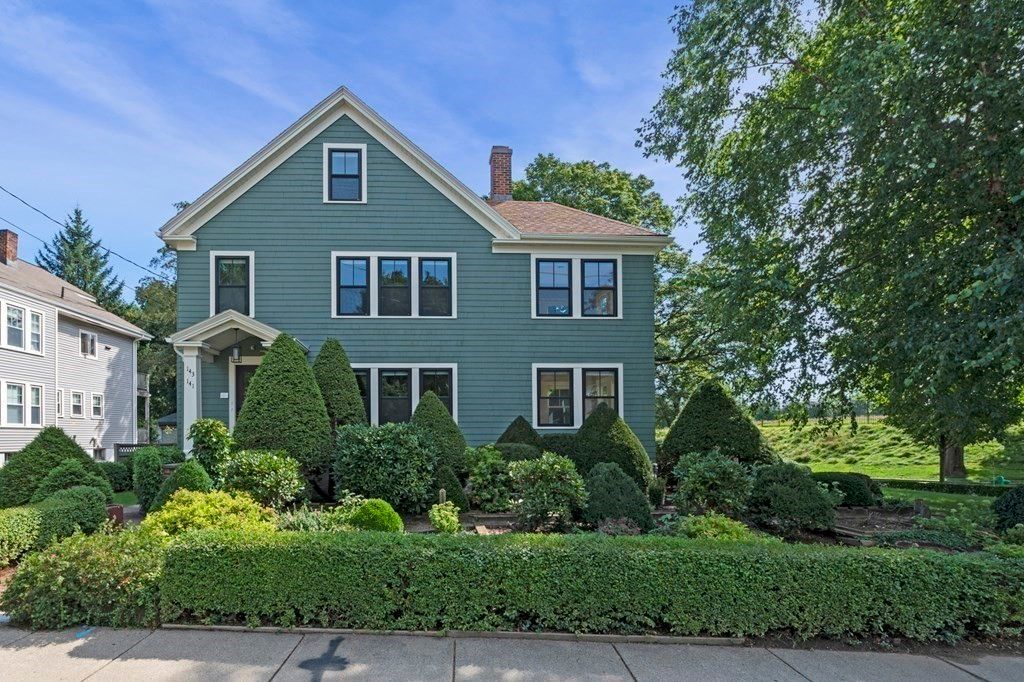 143 Oakley Road 143, Belmont, MA 02478