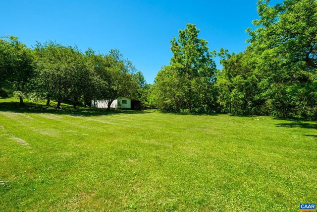 275 MAIN ST, Stanardsville, VA 22973
