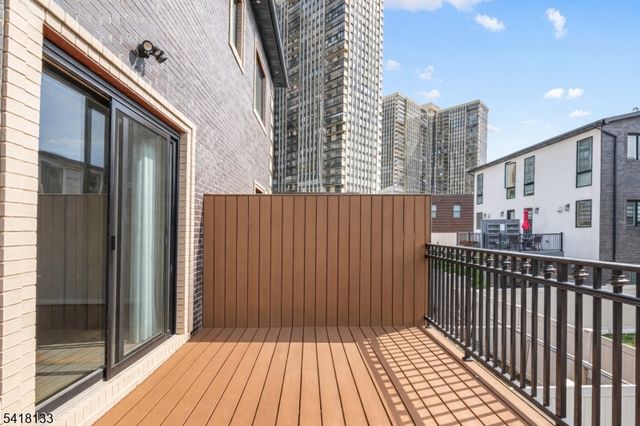 6 Marion Avenue B, Cliffside Park Boro, NJ 07010