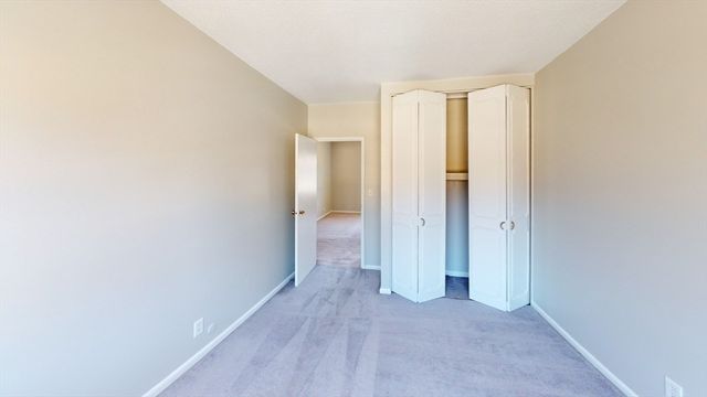 137 Lake Shore Rd 4, Boston, MA 02135