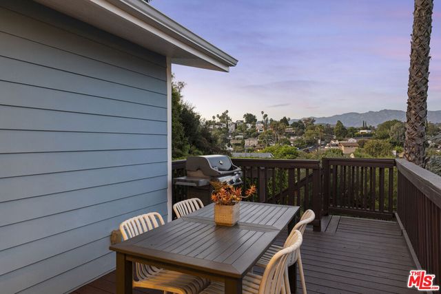 914 Terrace 49, Los Angeles, CA 90042