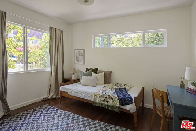 914 Terrace 49, Los Angeles, CA 90042