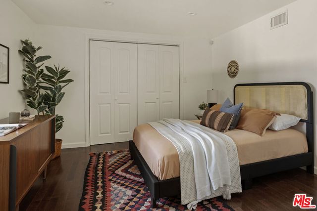 914 Terrace 49, Los Angeles, CA 90042