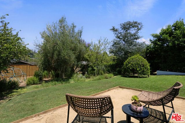 914 Terrace 49, Los Angeles, CA 90042