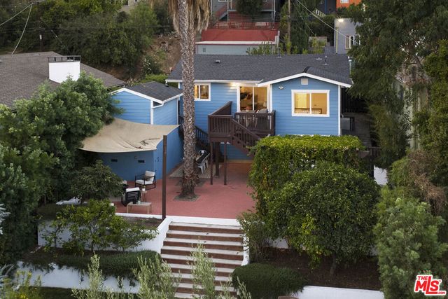 914 Terrace 49, Los Angeles, CA 90042