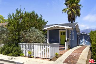 914 Terrace 49, Los Angeles, CA 90042