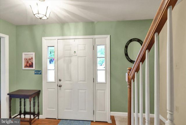 1016 KEYSTONE DR, Lancaster, PA 17603