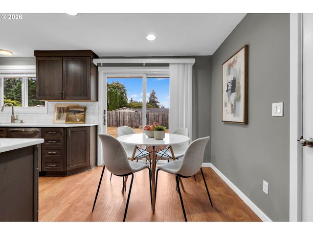 5002 Ne 141ST Ave, Vancouver, WA 98682