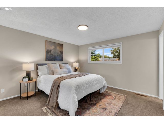 5002 Ne 141ST Ave, Vancouver, WA 98682