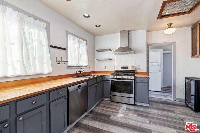 3819 Goldwyn Terrace, Culver City, CA 90232