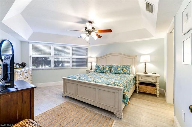 270 N Collier BLVD # 304, Marco Island, FL 34145