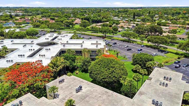 5160 Las Verdes Circle Unit 101, Delray Beach, FL 33484