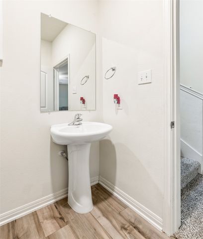 8212 Buck Mountain Pass, Fort Worth, TX 76179