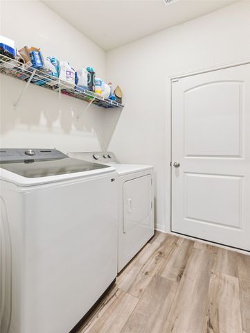 8212 Buck Mountain Pass, Fort Worth, TX 76179