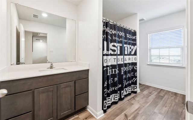 8212 Buck Mountain Pass, Fort Worth, TX 76179