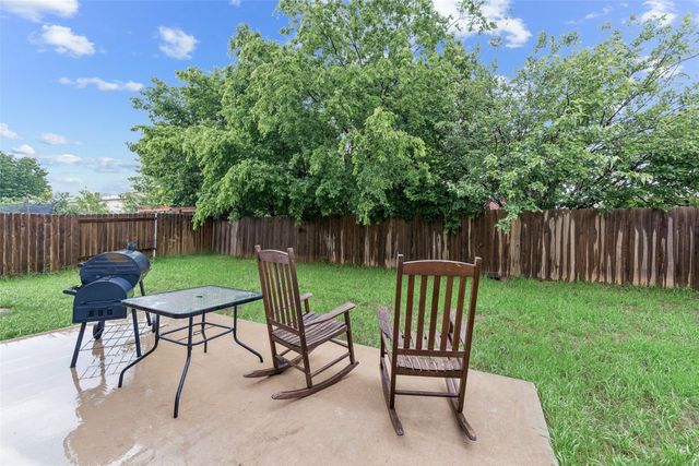 8212 Buck Mountain Pass, Fort Worth, TX 76179