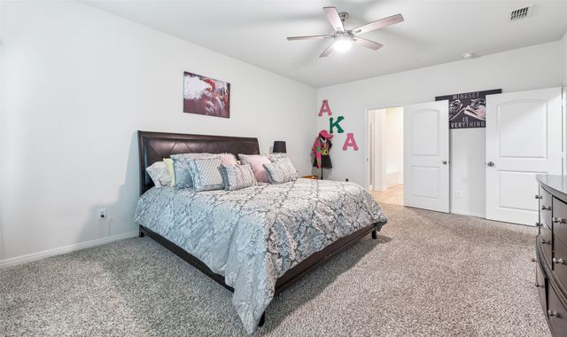 8212 Buck Mountain Pass, Fort Worth, TX 76179