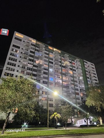 2150 Sans Souci Blvd D1, North Miami, FL 33181