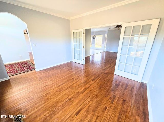 2832 Kensington Street, Athens, TN 37303