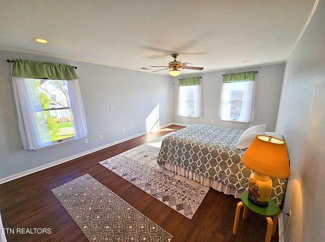 2832 Kensington Street, Athens, TN 37303