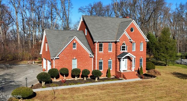 2832 Kensington Street, Athens, TN 37303