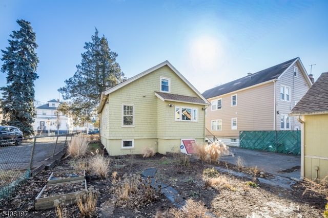 63 High St, West Orange Twp., NJ 07052