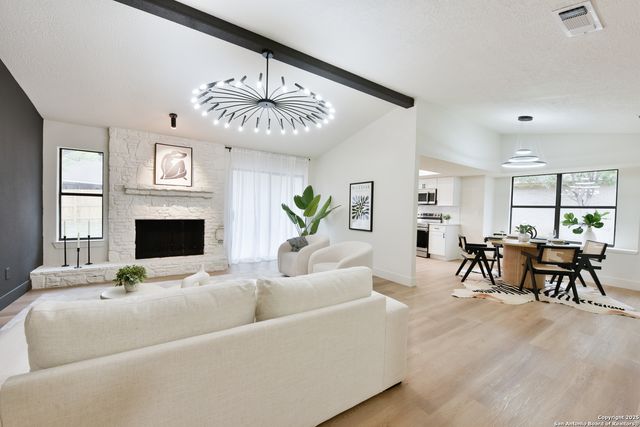 7947 Airflight, San Antonio, TX 78250