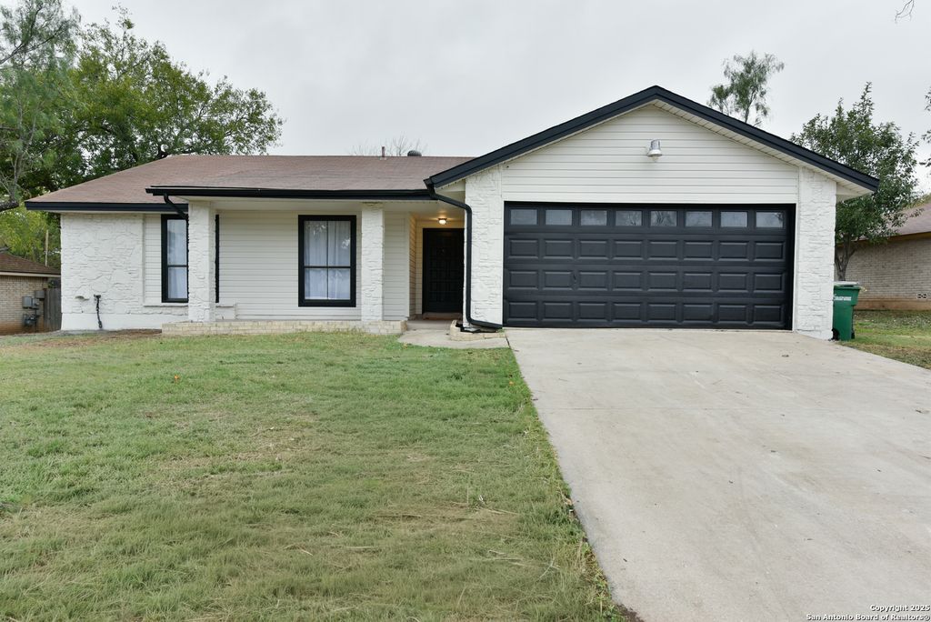 7947 Airflight, San Antonio, TX 78250