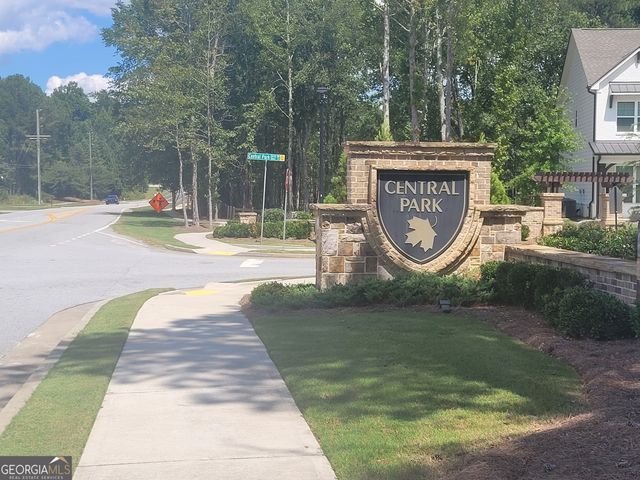 714 Henson Farm Drive, Loganville, GA 30052