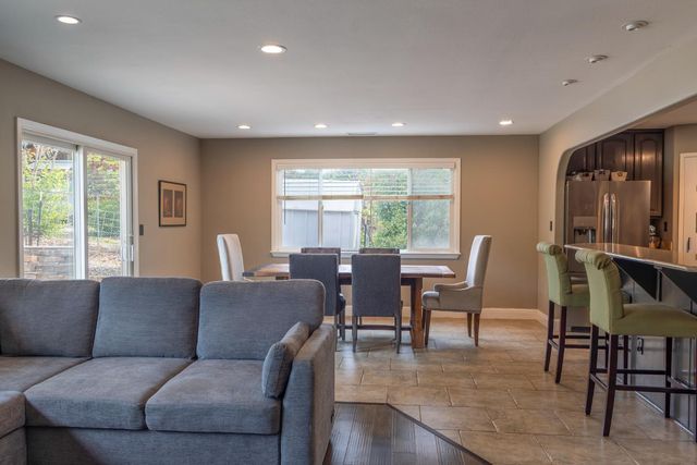 17146 Vintage Dr, Grass Valley, CA 95949
