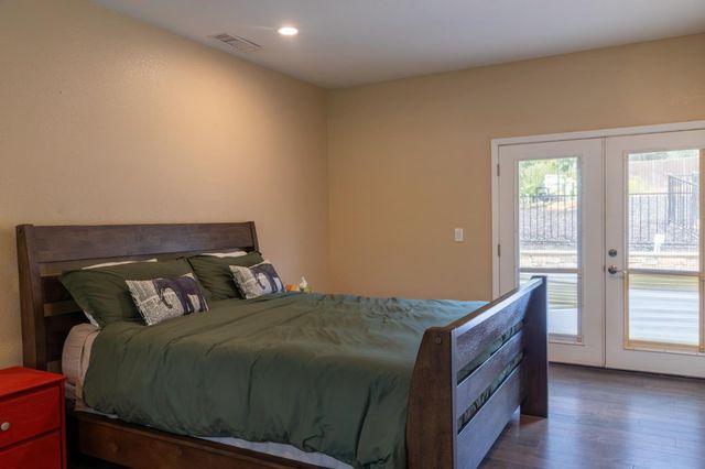 17146 Vintage Dr, Grass Valley, CA 95949