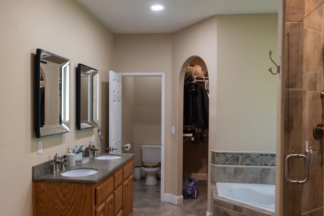17146 Vintage Dr, Grass Valley, CA 95949