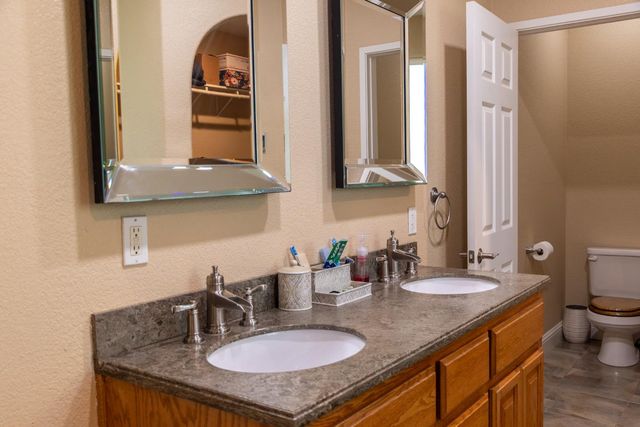 17146 Vintage Dr, Grass Valley, CA 95949