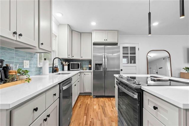 4019 W 62ND Terrace, Fairway, KS 66205