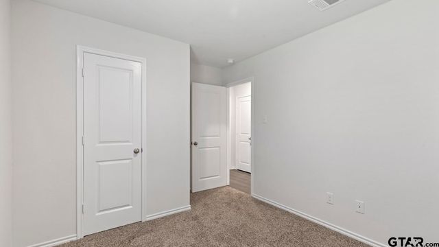 5024 Shumard Drive, Lindale, TX 75771