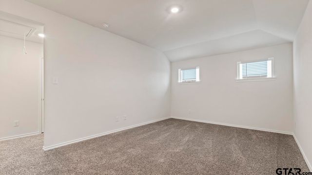 5024 Shumard Drive, Lindale, TX 75771