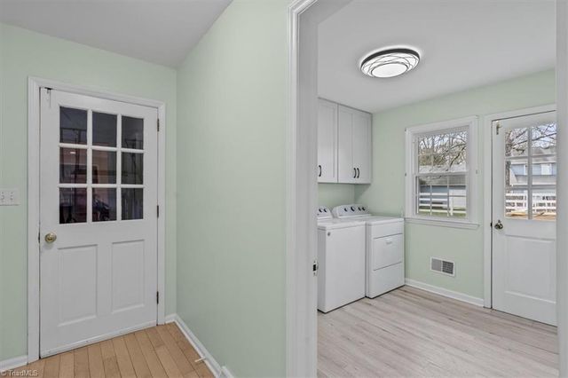 103 Tangle Drive, Jamestown, NC 27282