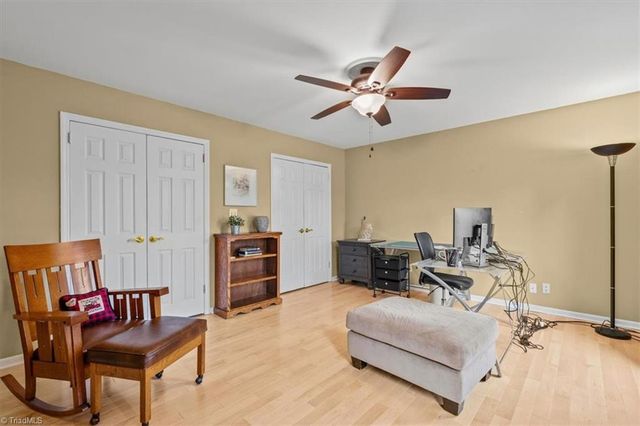 103 Tangle Drive, Jamestown, NC 27282