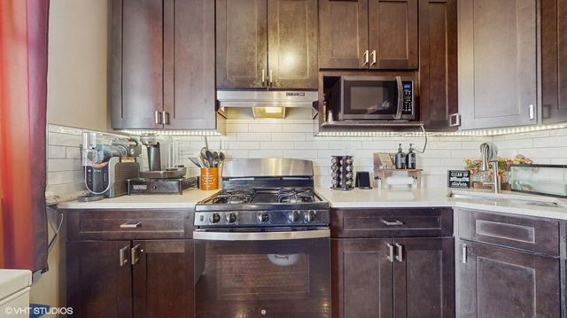 4338 W Adams Street, Chicago, IL 60624