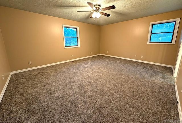 208 MC 6087, Yellville, AR 72687