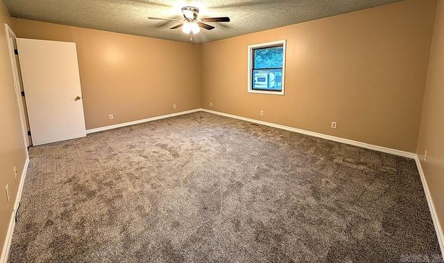 208 MC 6087, Yellville, AR 72687