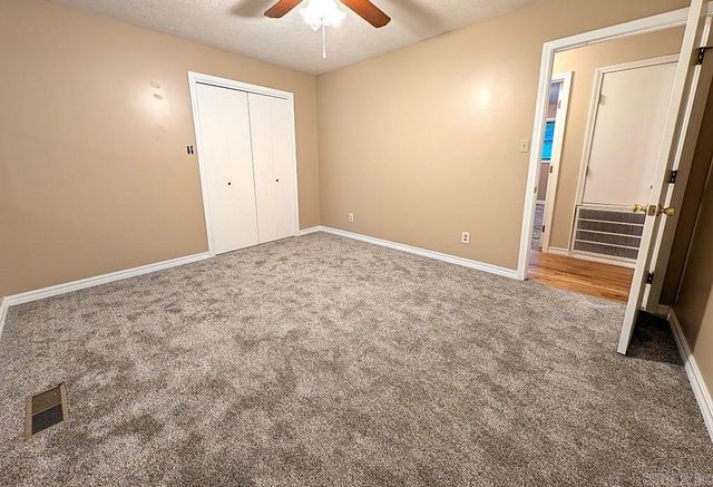 208 MC 6087, Yellville, AR 72687