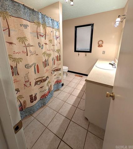 208 MC 6087, Yellville, AR 72687