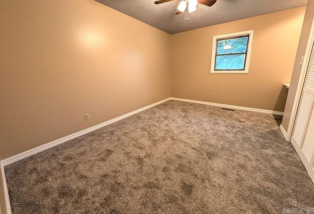 208 MC 6087, Yellville, AR 72687