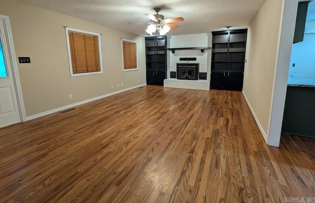 208 MC 6087, Yellville, AR 72687