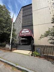 65 Lake Avenue 227, Worcester, MA 01604