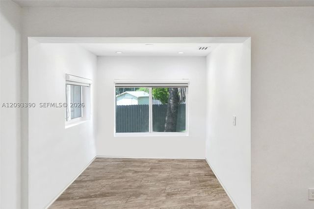 20100 NE 20th Ct, Miami, FL 33179