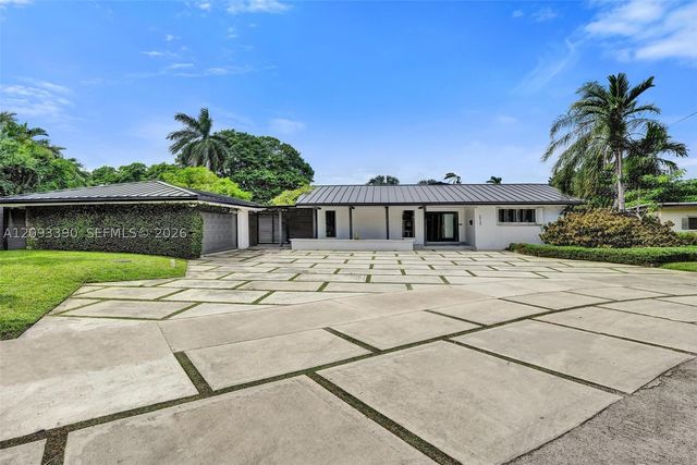 20100 NE 20th Ct, Miami, FL 33179