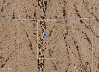38221 W Mountain View Road 10, Tonopah, AZ 85354