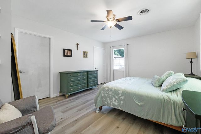 709 Royce Circle SE, Huntsville, AL 35803